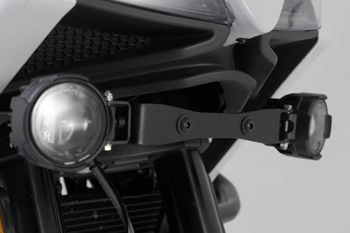 SW-MOTECH EVO FOG LIGHT KIT NSW.23.017.51000/B