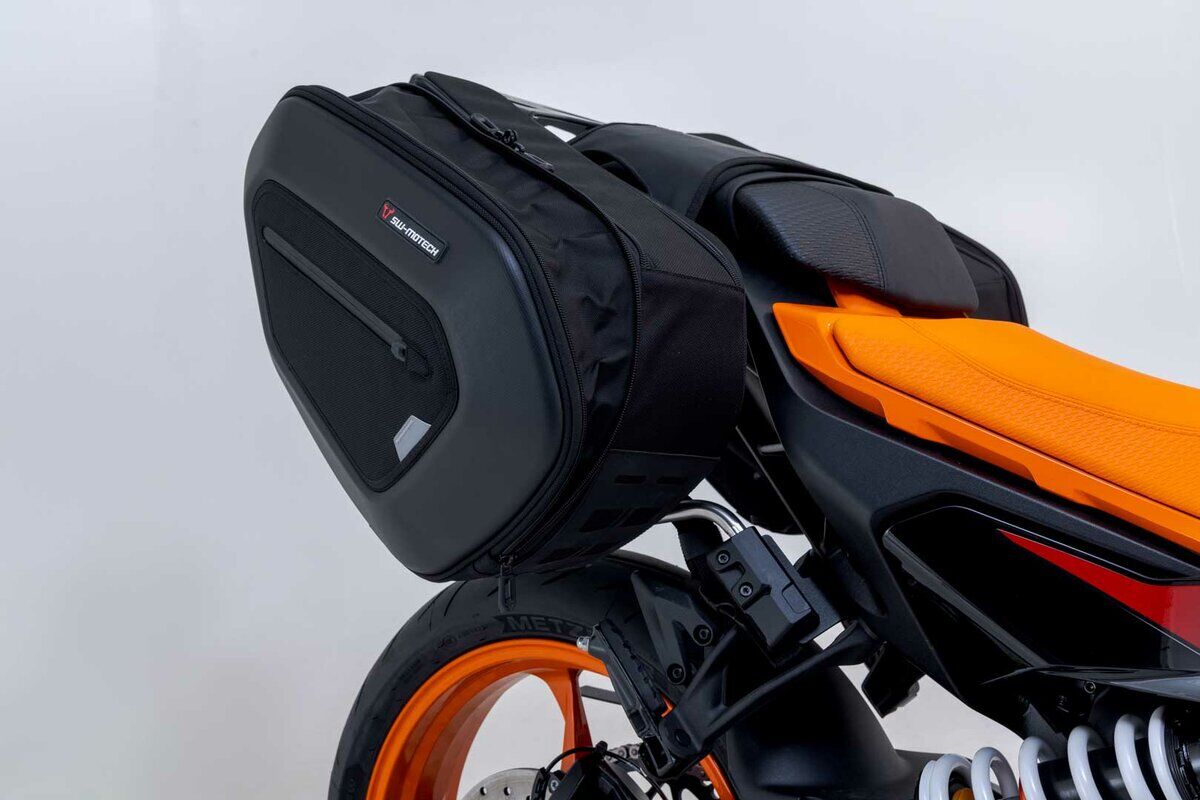SW-MOTECH PRO BLAZE H SADDLEBAG SET BC.HTA.04.740.35600