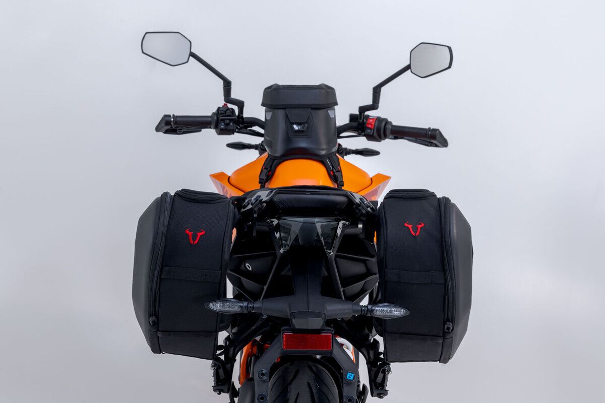 SW-MOTECH PRO BLAZE H SADDLEBAG SET BC.HTA.04.740.35600