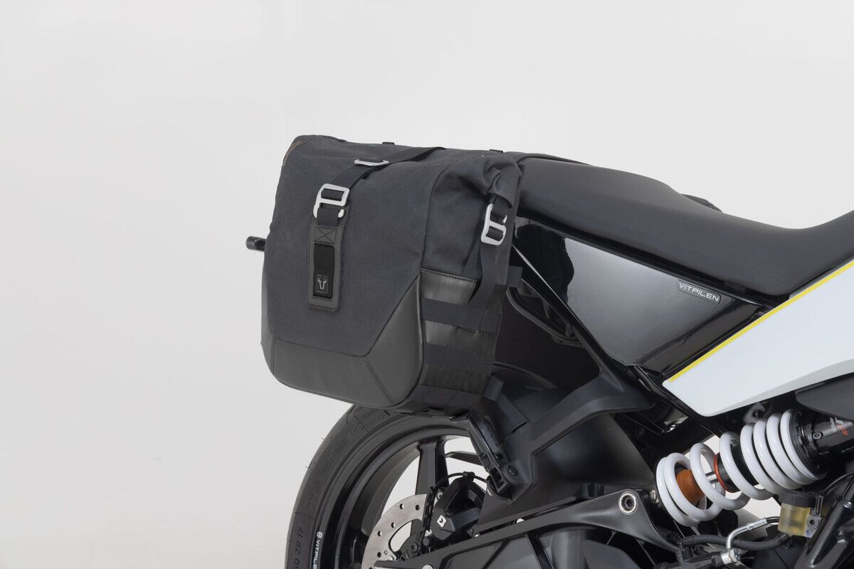 SW-MOTECH Legend Gear LC2 Side Bag System Black Edition BC.HTA.03.014.20100