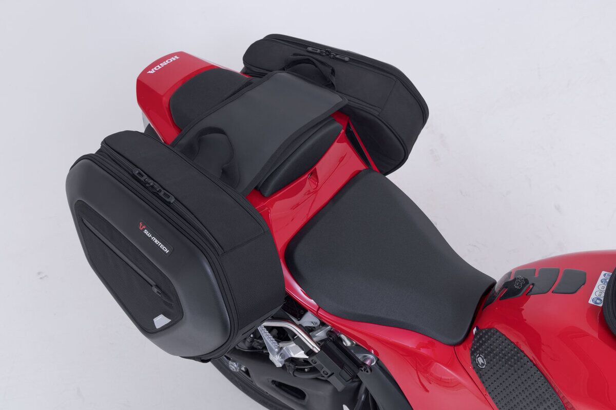 SW-MOTECH PRO BLAZE H Saddlebag Set with EDGE Protection & Heat Guard BC.HTA.01.740.35001