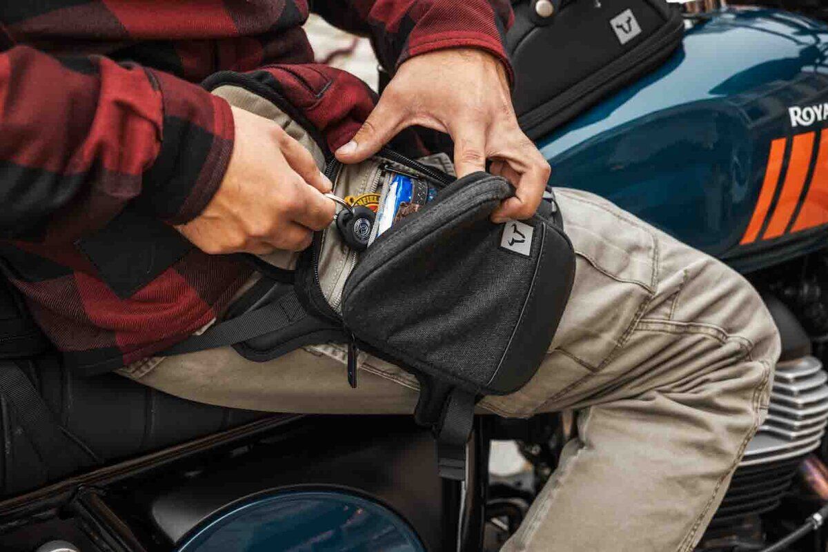 SW-MOTECH LEGEND GEAR LEG BAG LA13 BC.RID.00.401.20000