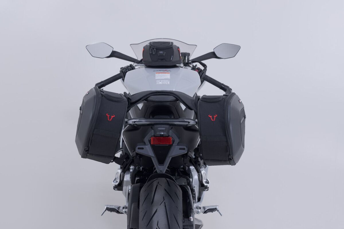 SW-MOTECH PRO BLAZE H Saddlebag Set with Heat Guard BC.HTA.10.740.35100