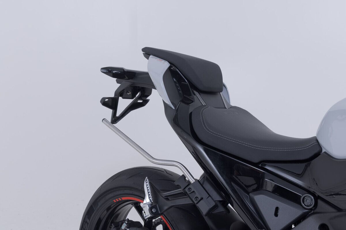 SW-MOTECH PRO BLAZE H Saddlebag Set with Heat Guard BC.HTA.10.740.35100