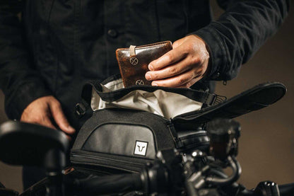 SW-MOTECH Legend Gear Magnetic Tank Bag LT3 BC.TRS.00.401.20000