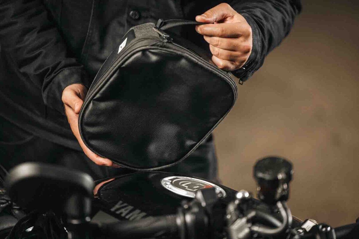 SW-MOTECH Legend Gear Magnetic Tank Bag LT3 BC.TRS.00.401.20000