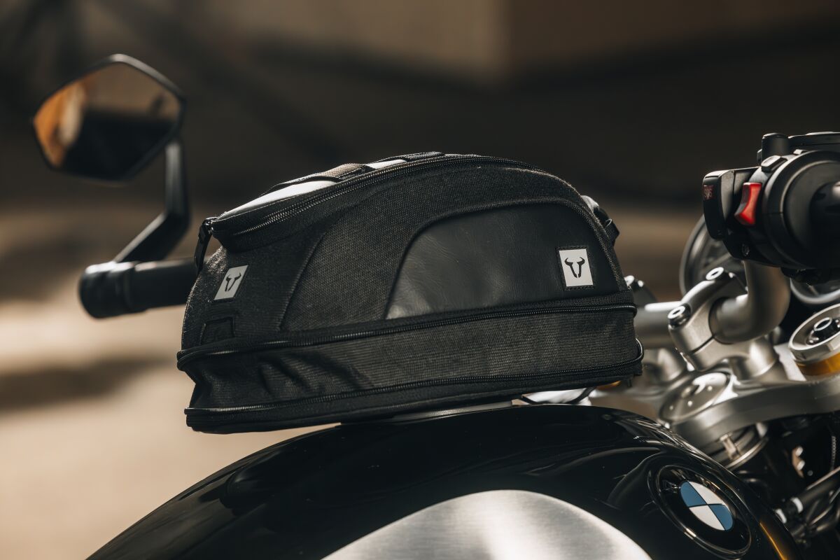 SW-MOTECH Legend Gear Tank Bag LT3 BC.TRS.00.411.20000