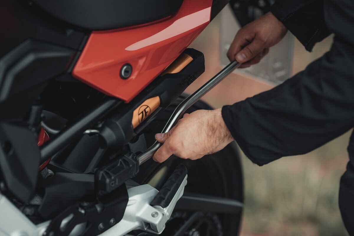 SW-MOTECH PRO BLAZE H Saddlebag Set with EDGE protection BC.HTA.11.740.30601