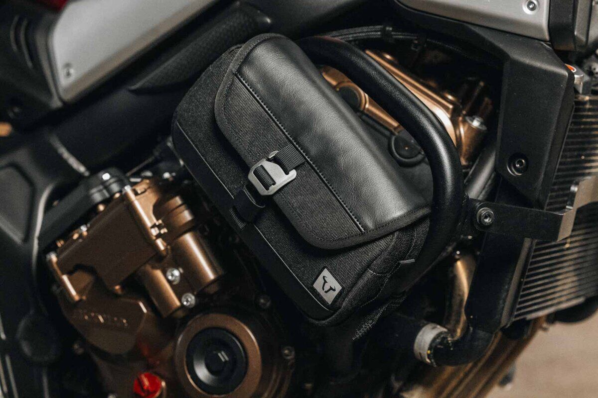 SW-MOTECH Legend Gear LA9 Accessory Bag BC.HTA.00.408.20000