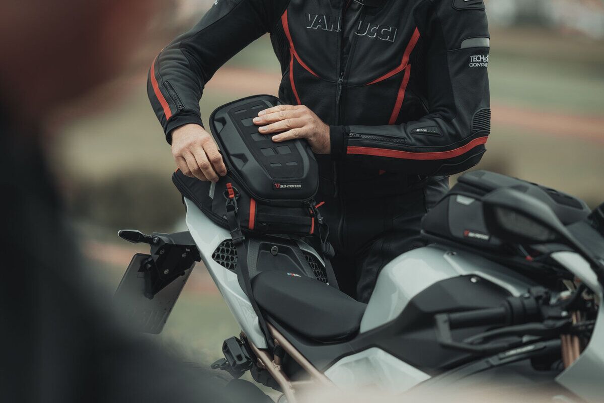 SW-MOTECH PRO Roadpack Tail Bag BC.HTA.00.307.30000