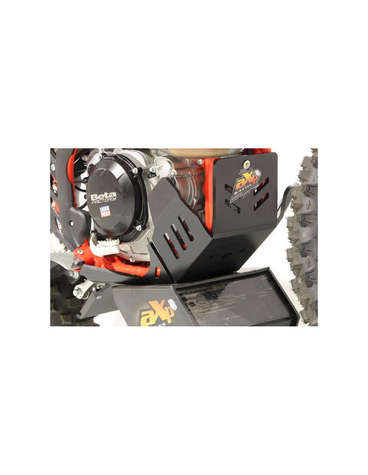 Côté droit du sabot noir en plastique PEHD avec protection de biellette pour Beta enduro 4T