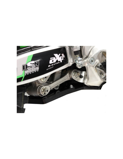 Vue rapprochée de la protection de biellette du sabot en PEHD pour Kawasaki KX250