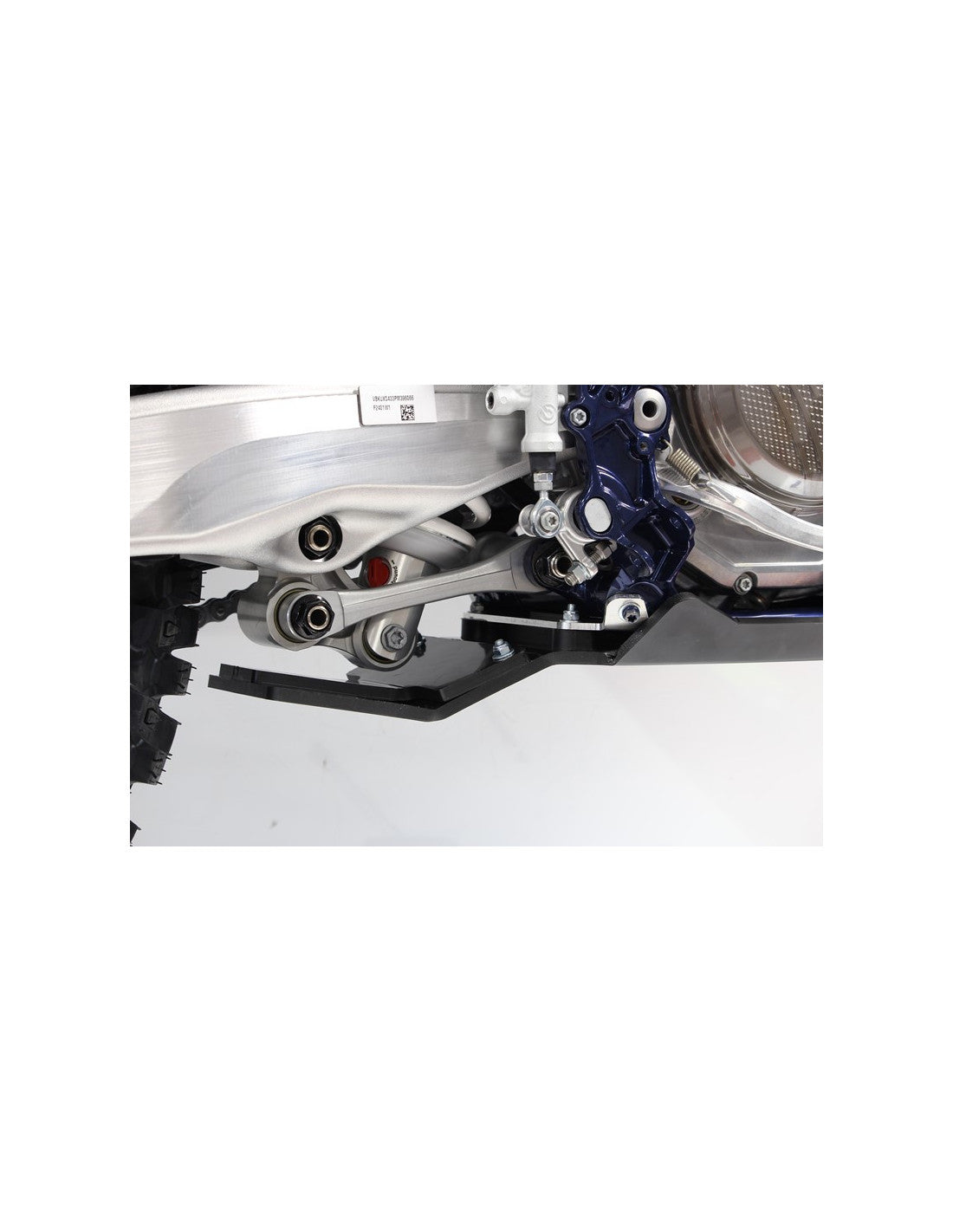 Vue rapprochée de la protection de biellette du sabot noir en plastique PEHD pour KTM - Husqvarna
