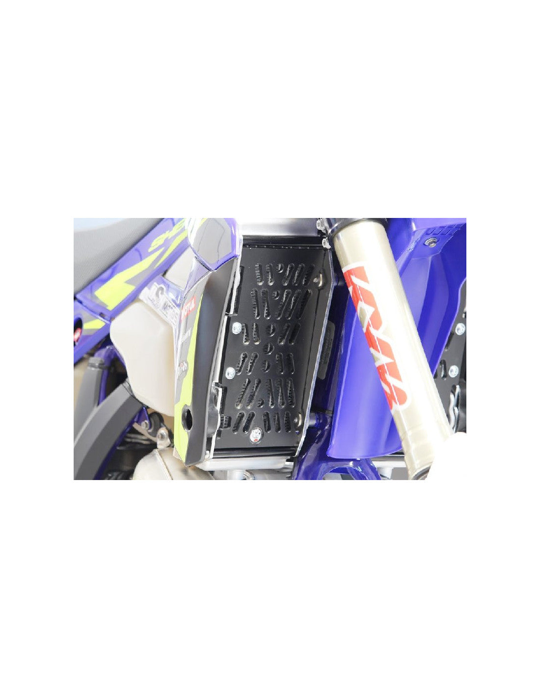 Vue latérale droite des protections de radiateurs en aluminium pour Sherco SE250R / SE300R