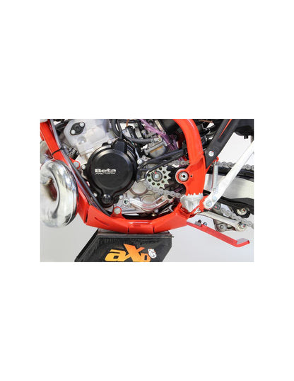 Côté gauche du sabot rouge en plastique PEHD avec protection de biellette pour Beta 125RR - 200RR