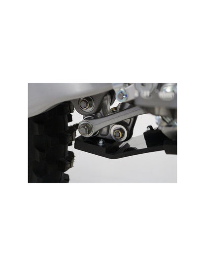 Close up view of the linkage guard of the black HDPE plastic skid plate for Yamaha YZ250F - YZ450F
